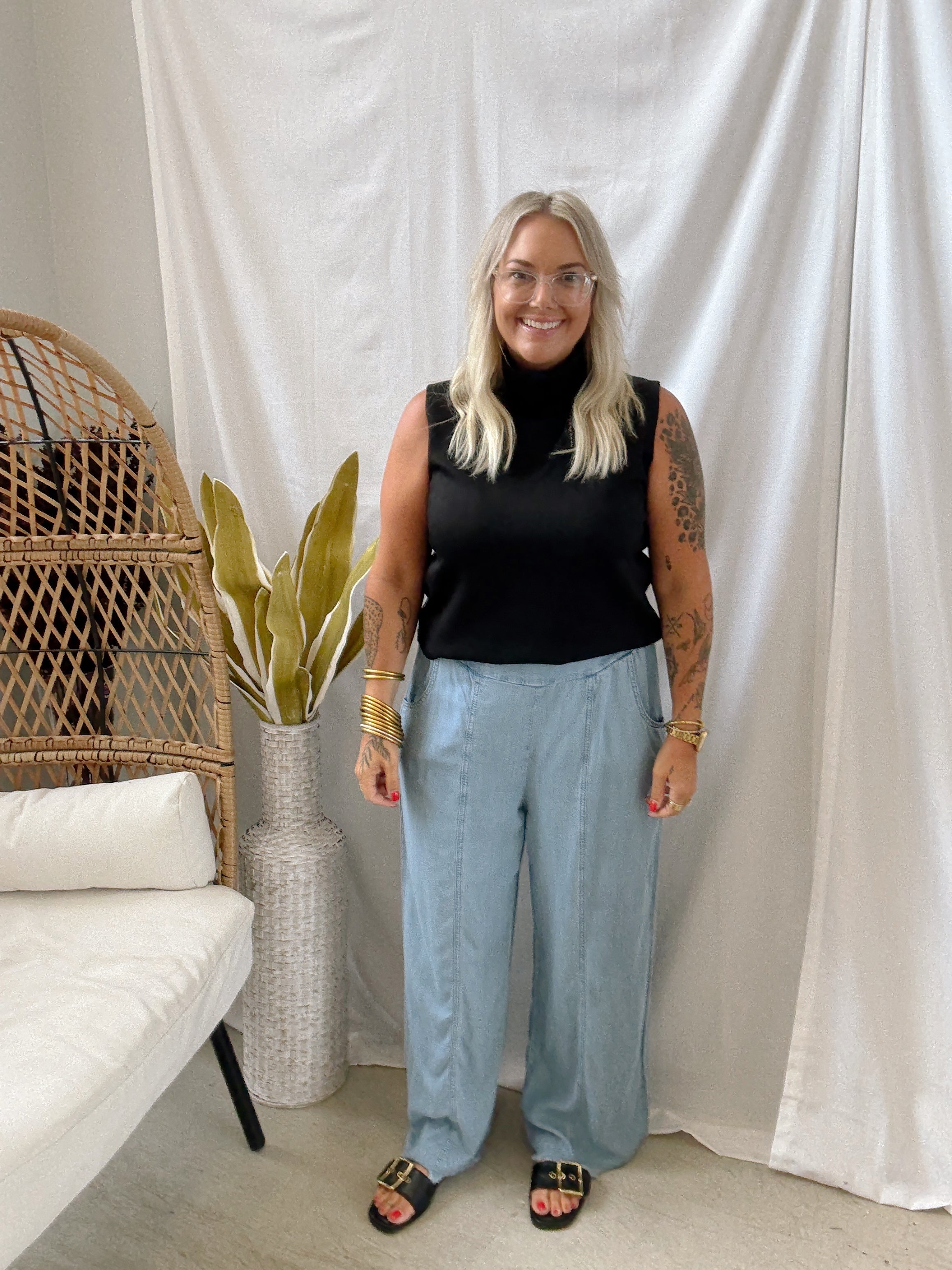 P Cill Cowl Tank Top-Black