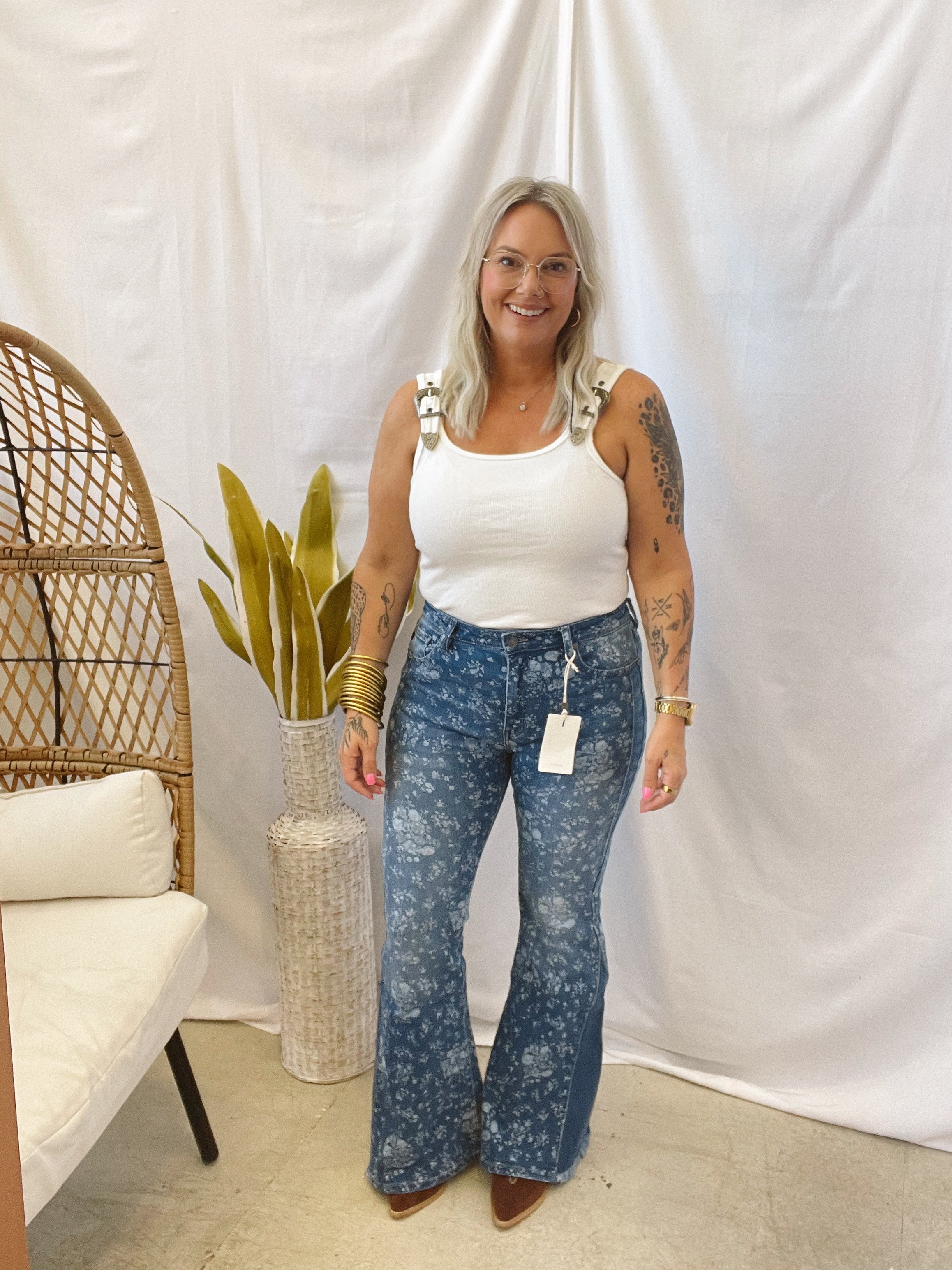 Ribbed Buckle Tank Top Bodysuit-White